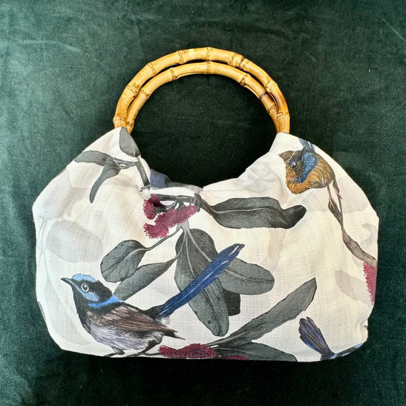 ijustlovethatfabric Vintage Style fabric bag - Little Blue Wrens