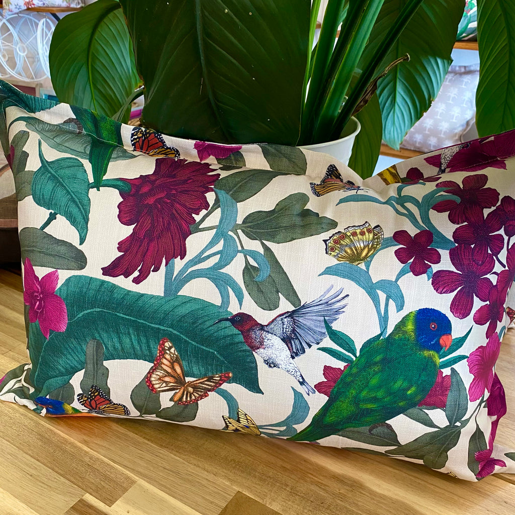 ijustlovethatfabricstore Lorikeet Cushion Cover