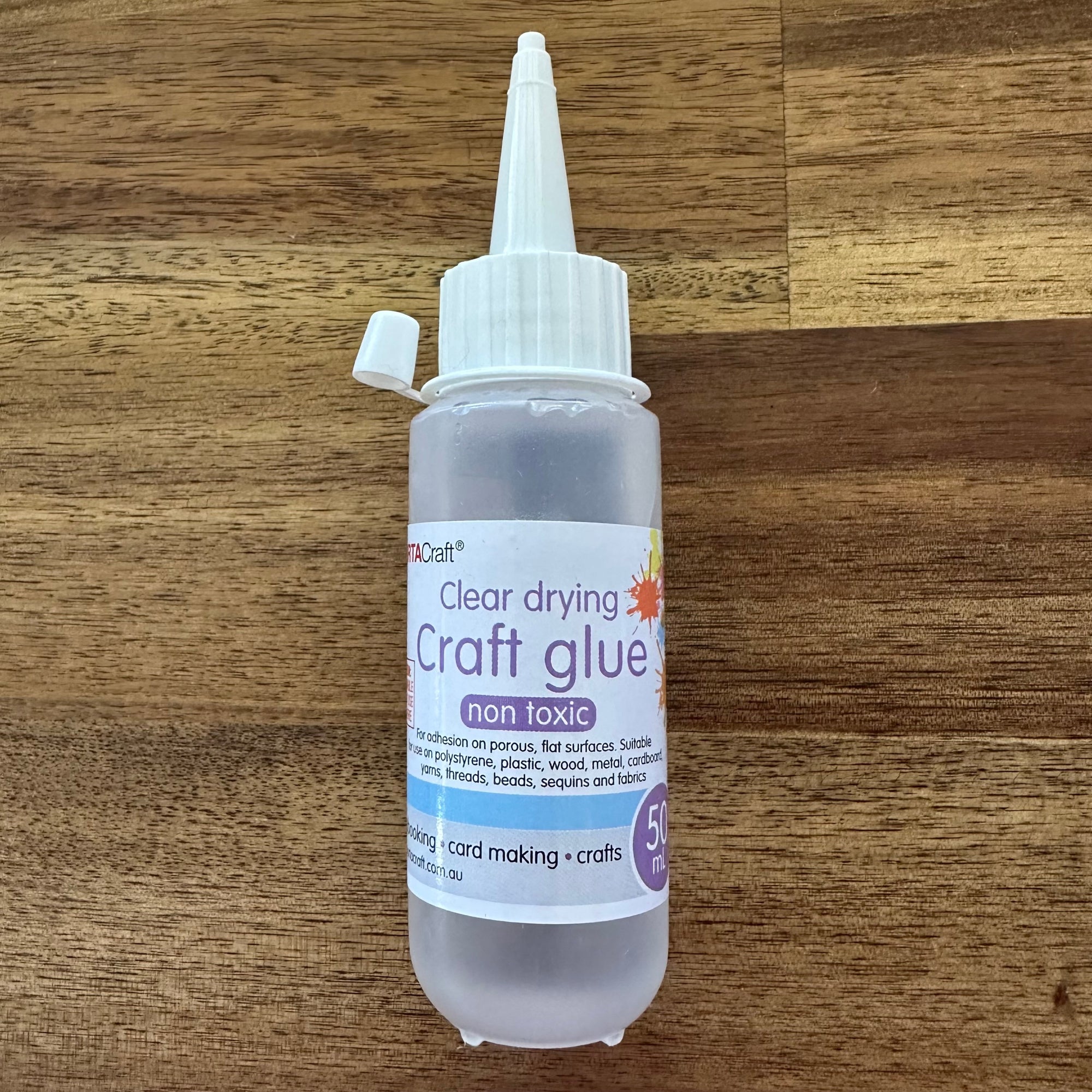 ijustlovethatfabric Fabric Craft Glue x 1