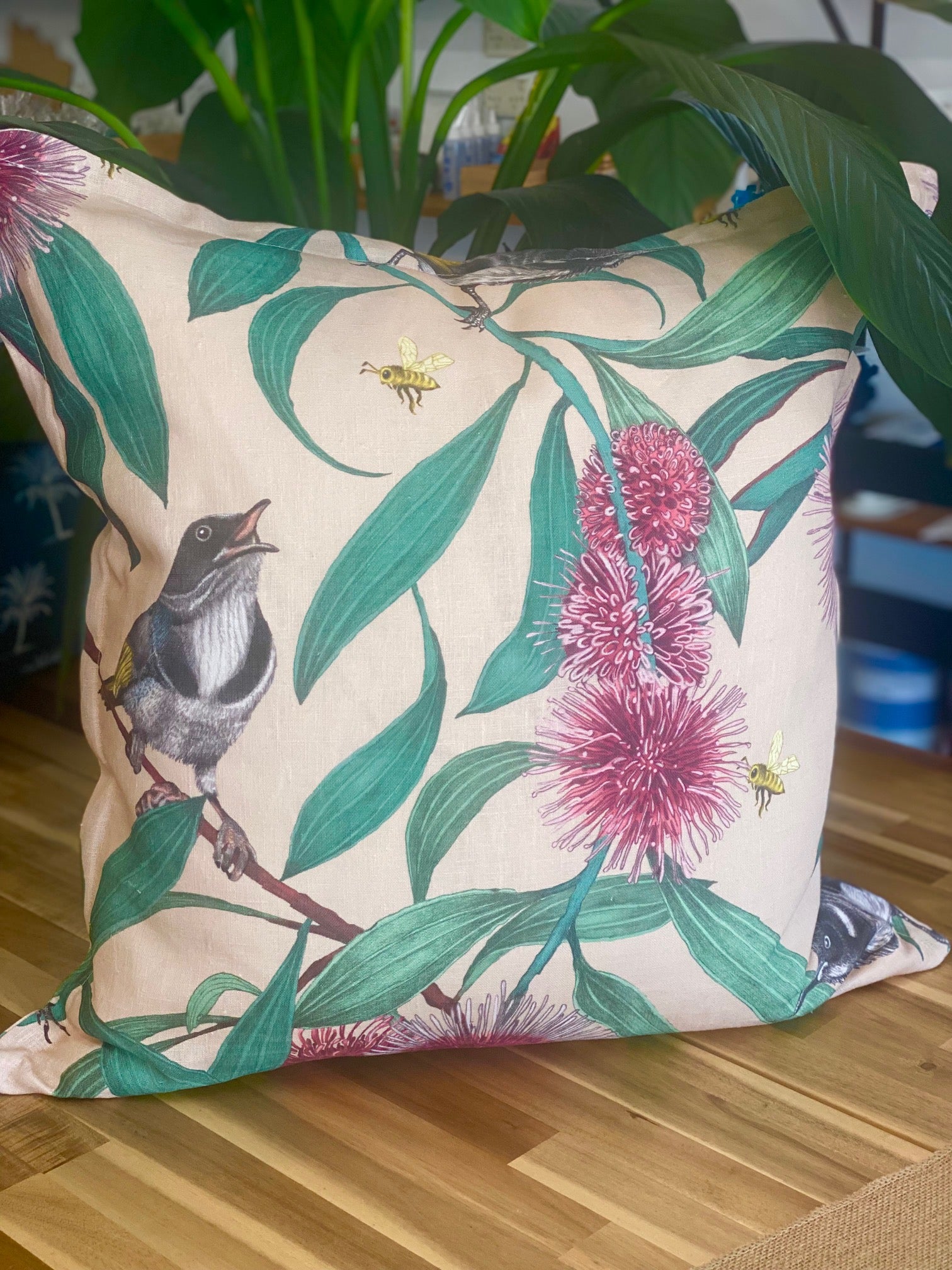 ijustlovethatfabricstore Australian Native Birds and Bees Fabric